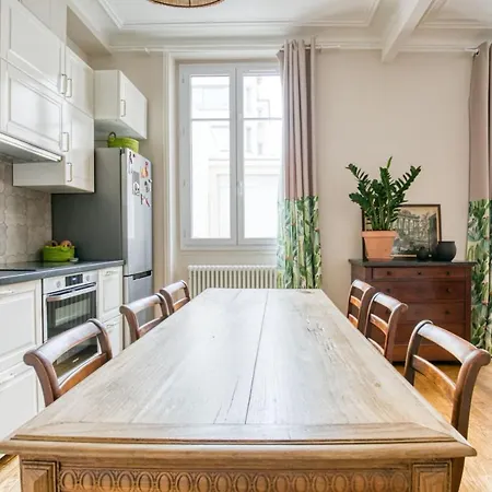 Superb Appt In The 15Th Arrondissement * Paris