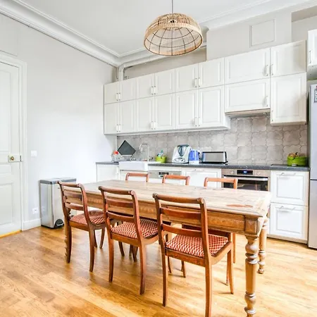 Superb Appt In The 15Th Arrondissement Apartment Paris
