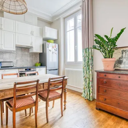 Superb Appt In The 15Th Arrondissement Apartment